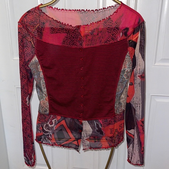 LULU H. Sheer button up top - Picture 1 of 8